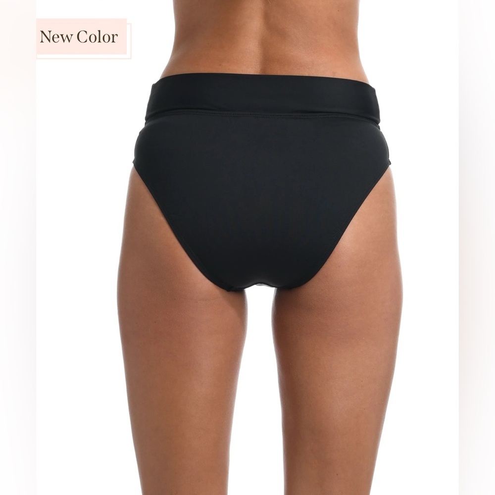 LA BLANCA Island Goddess Crossover Front High Waist Cheeky Bottom Black 16.  NWT - Picture 2 of 9